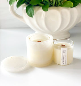 Onyx Luxury Candle | Wooden Wick | Coconut Apricot Wax | 11 oz